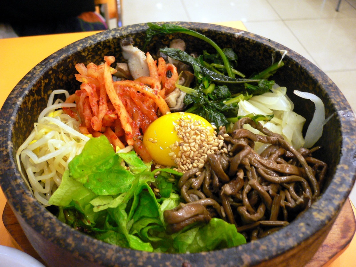 Dolsot-bibimbap